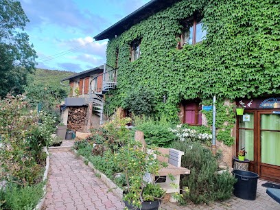 Chambres D'hôtes La Rouveure, Chambre d'Hôtes à Gilhoc-sur-Ormèze