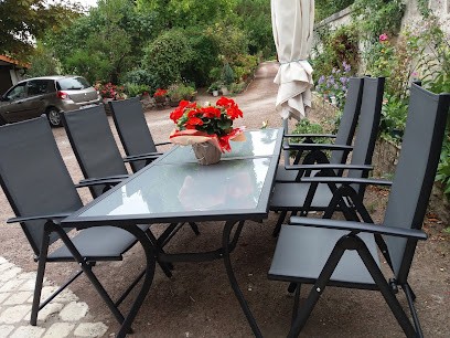 Chambre Et Table D'hôtes Chez Gaston Et Arlette, Chambre d'Hôtes à Châteauneuf-sur-Charente