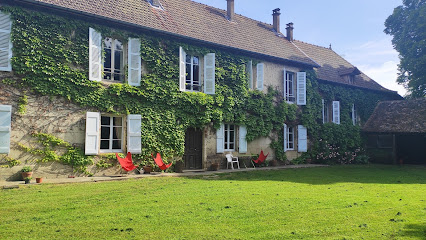 Maison Guerin, Location De Vacances à Chazey-Bons