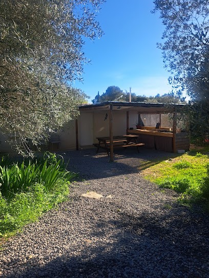 écoutez Les Oiseaux, Chambre d'Hôtes à Lunel