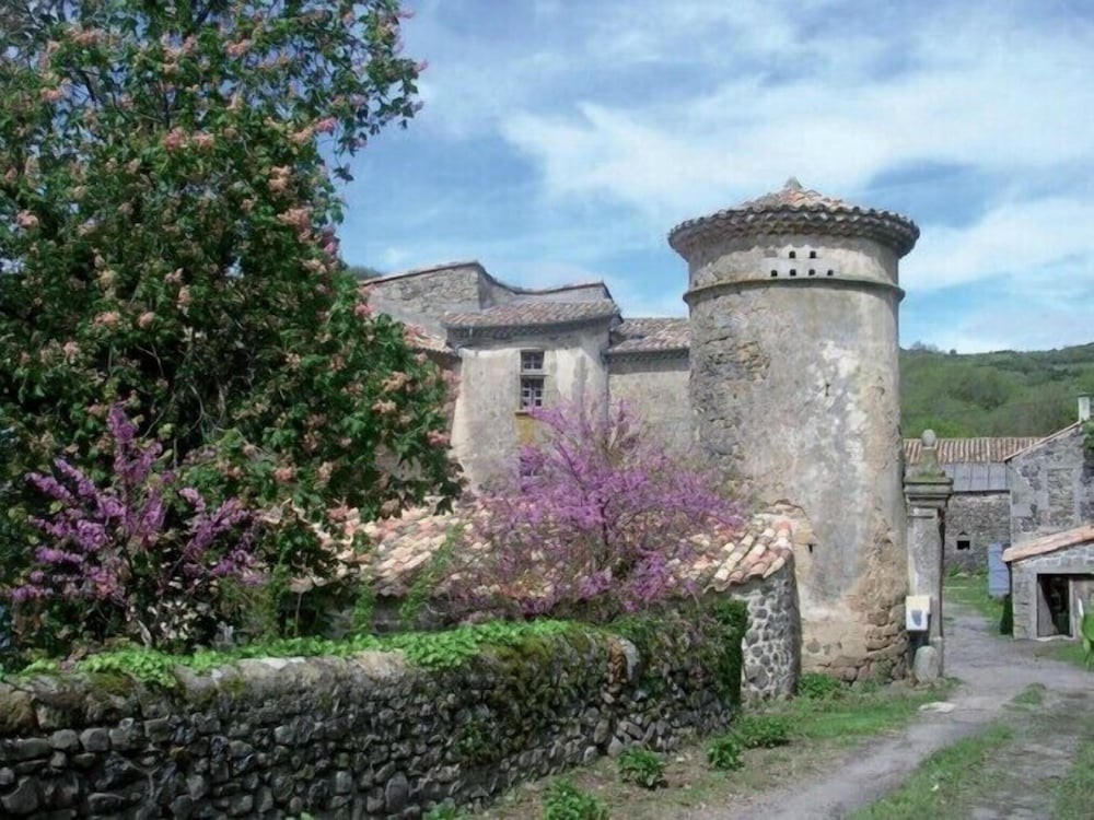 Bed and Breakfast Privas: Domaine Du Clap, Chambre d'Hôtes à Pranles