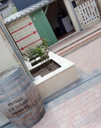 Le Relais De Louis - Le Relais Du Jardin, Chambre d'Hôtes à Orbigny