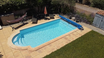 TRANQUILLO avec piscine privée et salle de sport, Chambre d'Hôtes à Istres