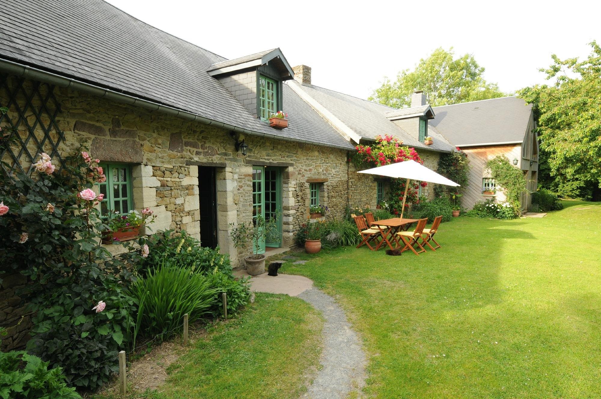 Bed And Breakfast The Laundromat Julia, Chambre d'Hôtes à Bourgvallées