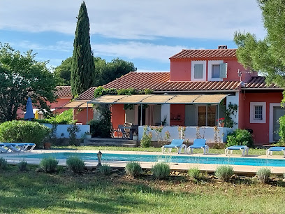 Le Mas Du Coussoul, Location De Vacances à Mouriès