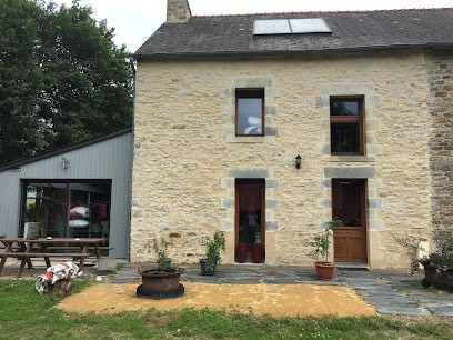 Le Clos Doré Parc, Chambre d'Hôtes à Bains-sur-Oust