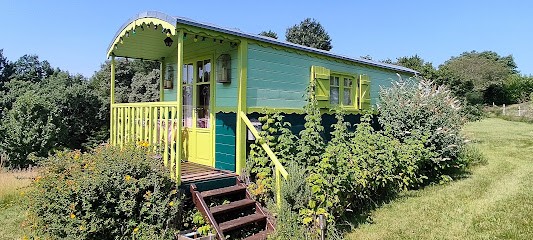 Gîte Esprit Bohème, Chambre d'Hôtes à Simeyrols