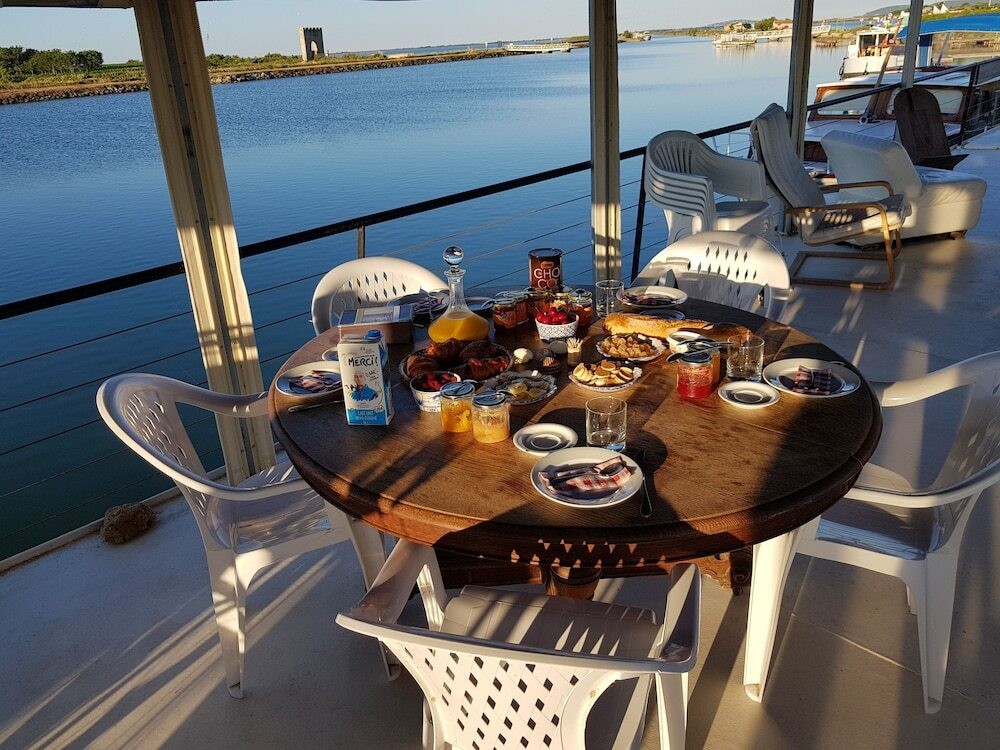 ALPHONSIA MARIA - LA PENICHE, Chambre d'Hôtes à Villeneuve-lès-Maguelone
