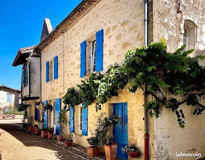 MAISON DU BOIS SAINT-ANTOINE, Maison d'Hôtes à Saint-Antoine