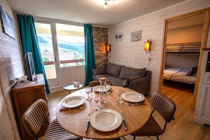 La Loge de L'Ancolie, Location de Vacances à Saint François Longchamp