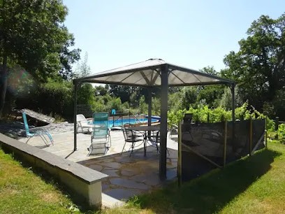 Guimondière Holiday Gite, Location de Vacances à Saint-Aubin-du-Désert