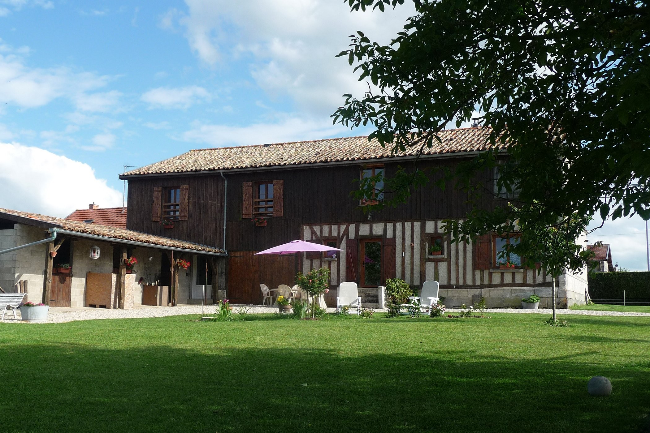 Les Aneries, Chambres D'Hôtes, Maison d'Hôtes à Braux-Saint-Remy
