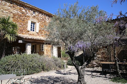 Les Aires, Location de Vacances à Pougnadoresse