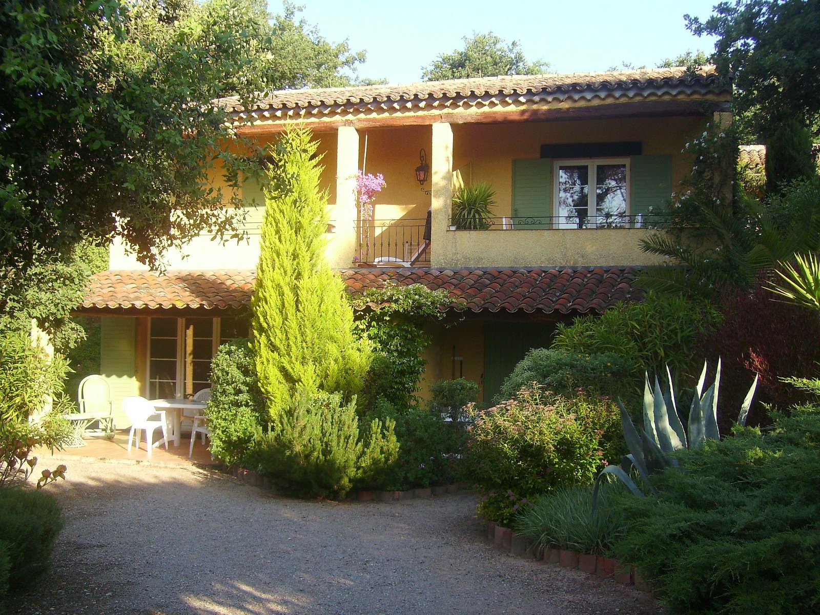 le Mas du Péré, Chambre d'Hôtes à La Motte