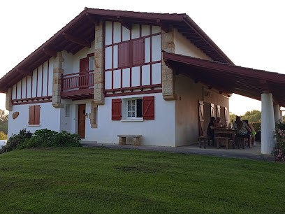 Sagardian, Maison d'Hôtes à Ahetze