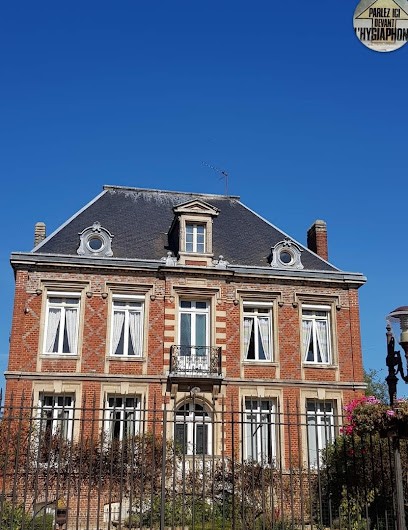 L'antredegadag, Chambre d'Hôtes à Forges-les-Eaux