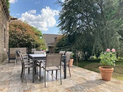 La Forge de la Coudraie, Maison d'Hôtes à Pleugueneuc