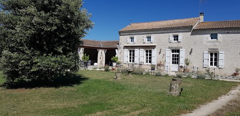 La Revêtizon, Chambre d'Hôtes à Neuvicq-le-Château