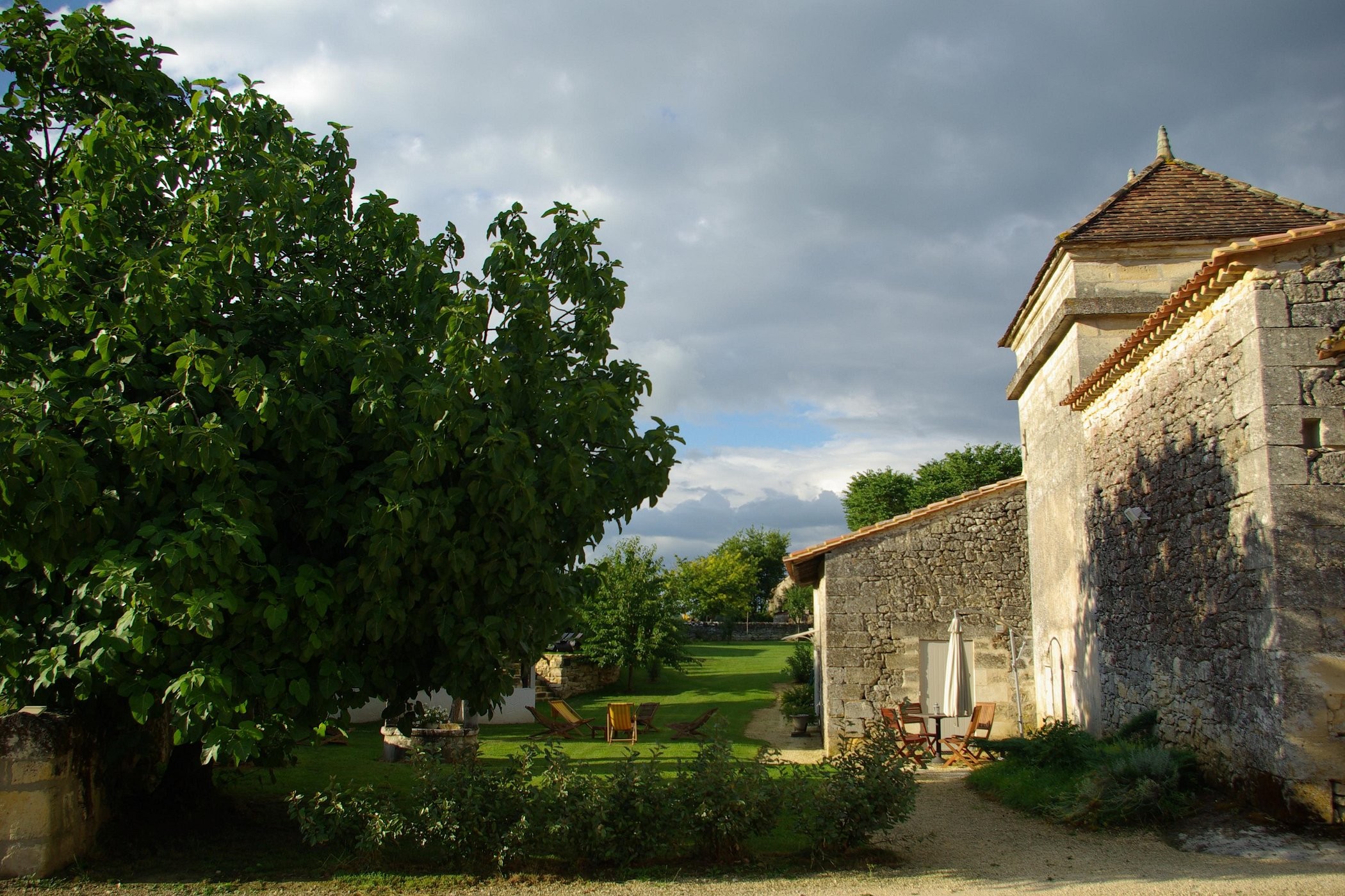 Domaine de Bel Air Carpe Diem, Maison d'Hôtes à Tizac-de-Curton