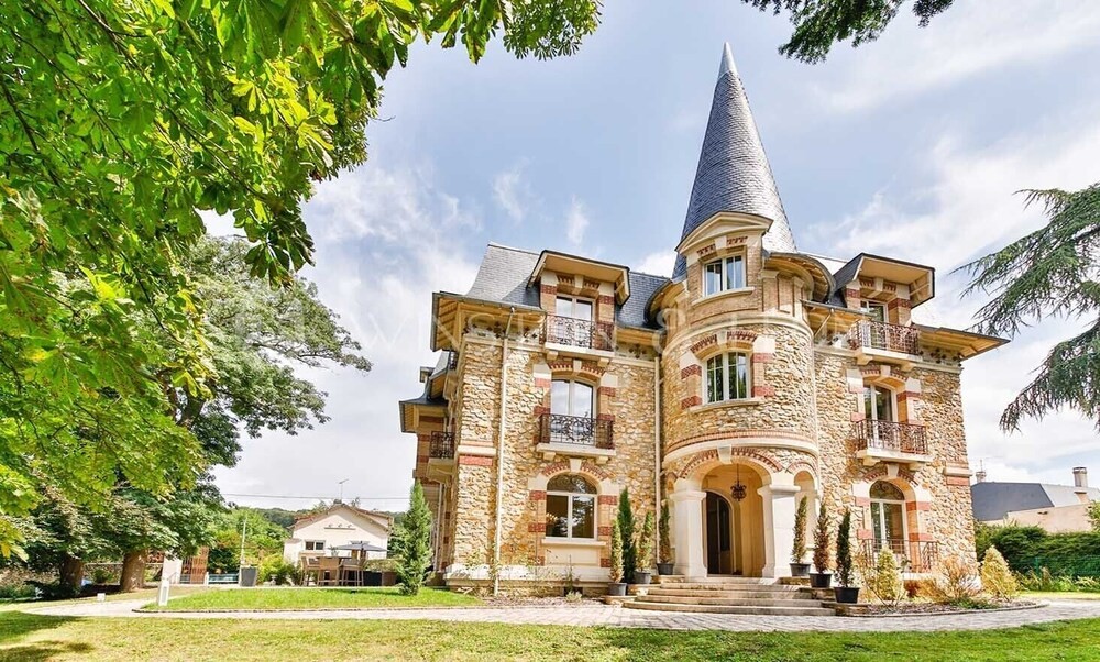 La Feuilleraie, Chambre d'Hôtes à Saint-Leu-la-Forêt
