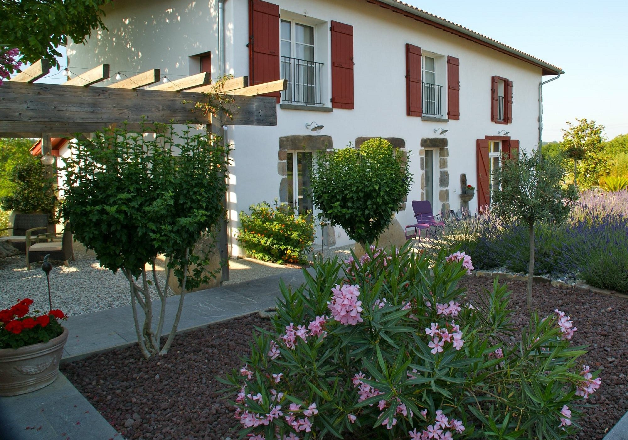 Chambre D'hôte Saint-Cricq 64, Chambre d'Hôtes à Luxe-Sumberraute