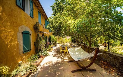 L'Auguste Maison D'Hôtes - Chambres Et Gîtes En Provence, Chambre d'Hôtes à Valensole