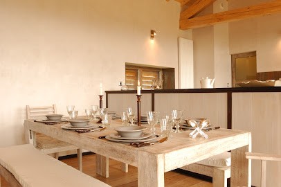 Eco-Lodge La Grange du Haut, Location de Vacances à Saléchan