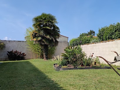 LA PARENTHESE CORMILLONNE 🛌, Chambre d'Hôtes à Corme-Écluse