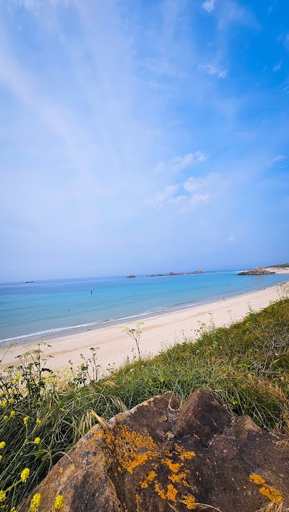 Studio Grand Bleu des Amiets, Location de Vacances à Cléder