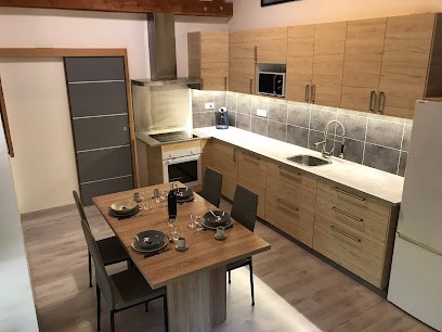 Gite LE COSY: Appartements De Vacances à Proximité De La Route Des Alpes, Stations De Ski De Vars Et Risoul, Hautes-Alpes, Location de Vacances à Guillestre