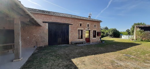LA SAUVETAT-Yvou, Location de Vacances à Blanquefort-sur-Briolance