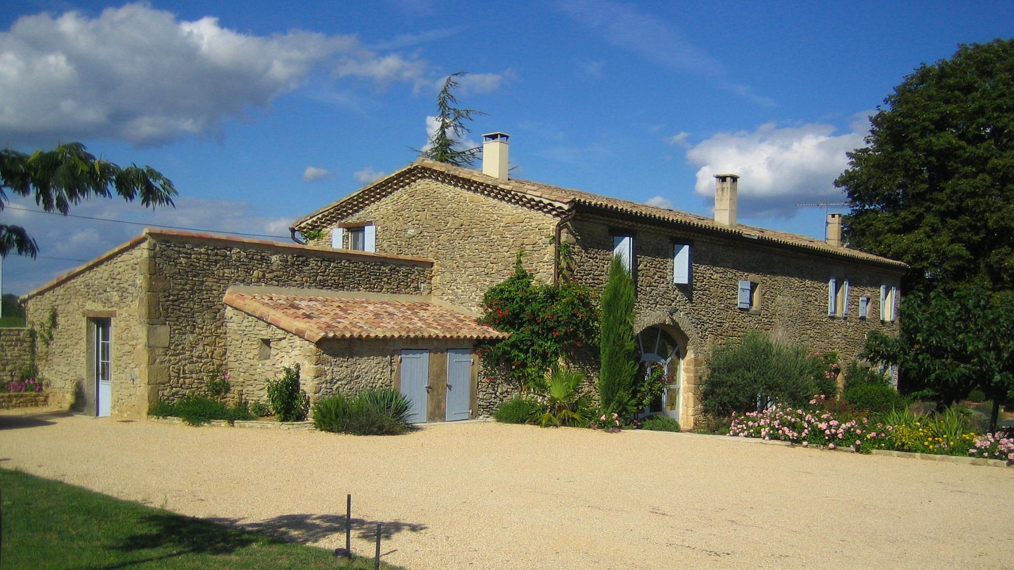 Le Mas Théophile, Chambre d'Hôtes à Chabrillan
