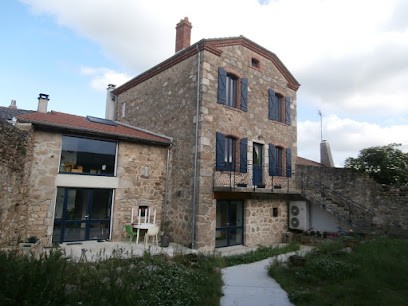 La maison de LOUIS, Chambre d'Hôtes à Saint-Cyr
