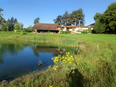 Gaja, Chambres Et Tables D'hôtes, Mariage, Séminaire, Banquet, Cousinade, Réception, Fiançailles, Comité D'entreprise, Chambre d'Hôtes à Troncens