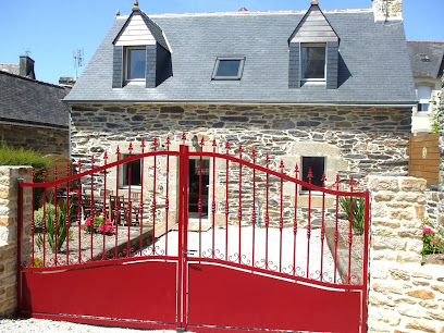 Les Gîtes De Kergoff, Location De Vacances à Cast