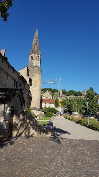 Castillet, Chambre d'Hôtes à Crémieu