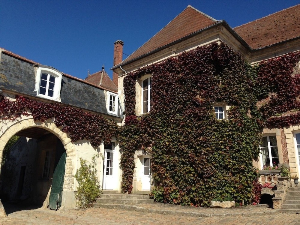 Ferme De La Vallière, Chambre d'Hôtes à Tancrou