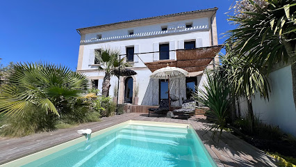 La Villa Tonga - Chambres D'hôtes, Chambre D'hôtes à Fronsac