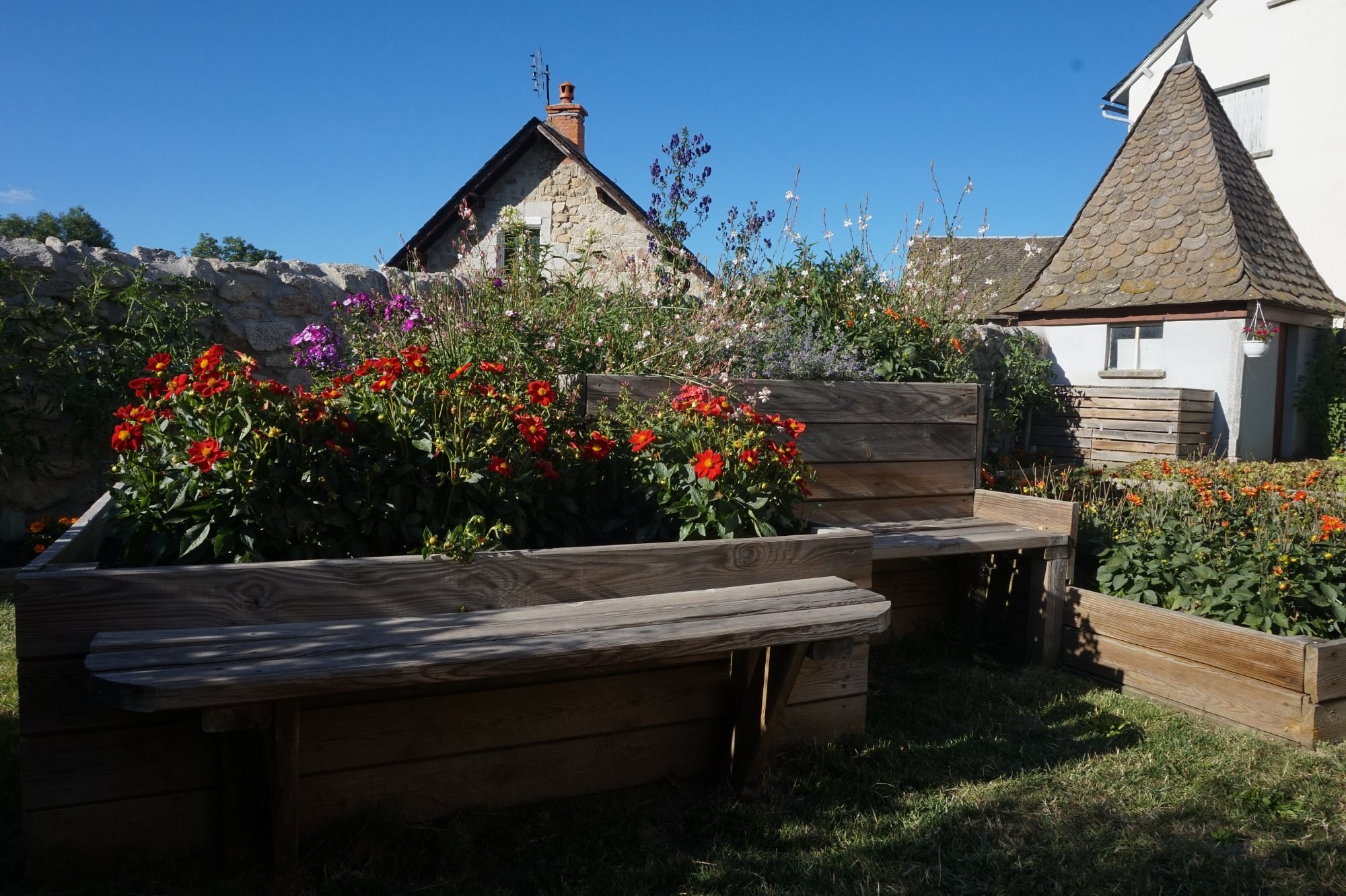 The Flowery Paths, Chambre d'Hôtes à Peyre en Aubrac