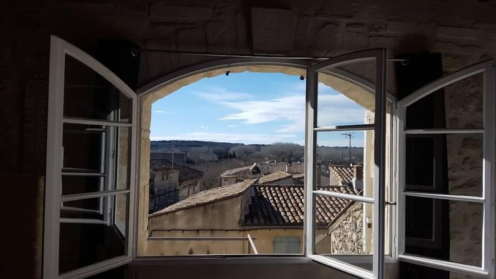 Chambres d'Hôtes Lou Calvari, Chambre d'Hôtes à Montfrin