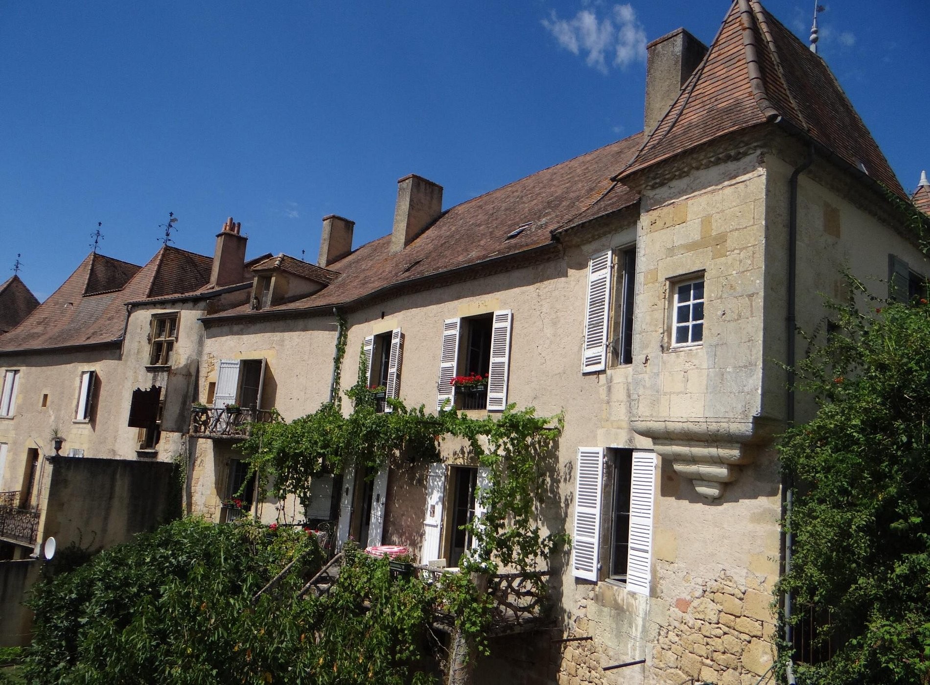 Maison Porte Del Marty, Chambre d'Hôtes à Lalinde