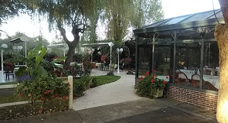 Chambres d'hôtes et Gîte Delia, Chambre d'Hôtes à Villeroy