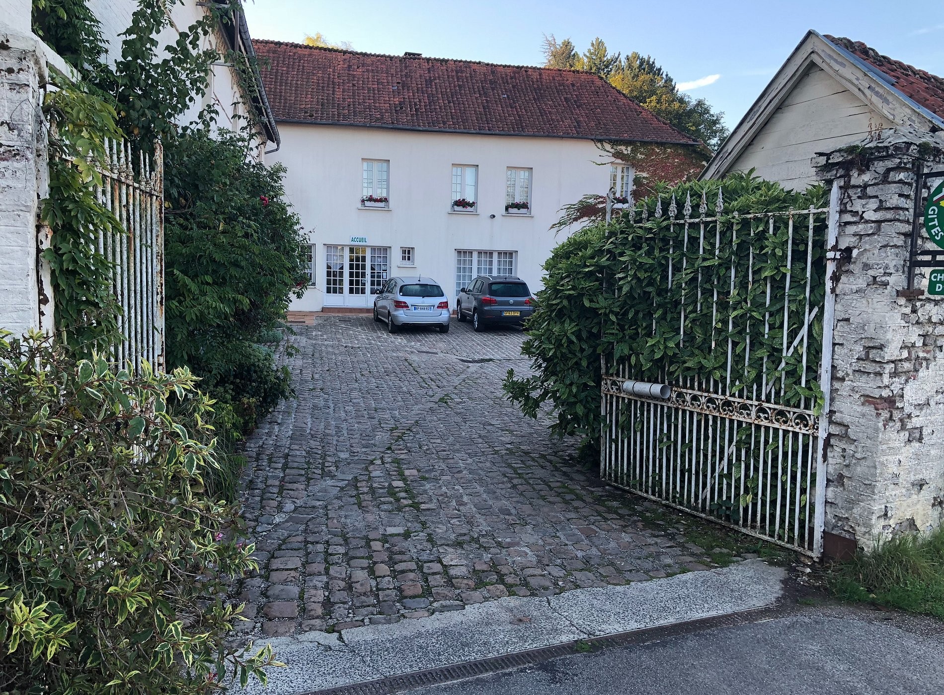 Le Moulin de Fillievres : Chambre d'hôtes et chalets au calme, à la campagne, table d'hôtes, idéal randonnées, Pas-de-Calais, Maison d'Hôtes à Fillièvres