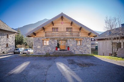 CHALET BELLEVUE: Location chalet vacances hébergement séjour montagne ski familial de groupe jacuzzi spa proche piste porte du soleil la chapelle d'abondance CHÂTEL HAUTE-SAVOIE 74, Location de Vacances à La Chapelle-d'Abondance