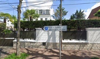 Maison Marie, Location de Vacances à Saint-Maur-des-Fossés