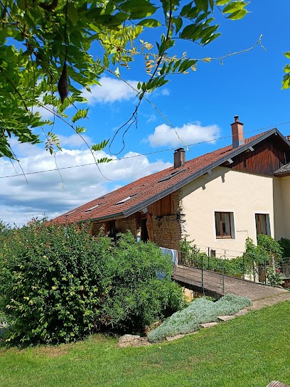 La Ferme du Hérisson Rose, Chambre d'Hôtes à Saint-Georges-Armont