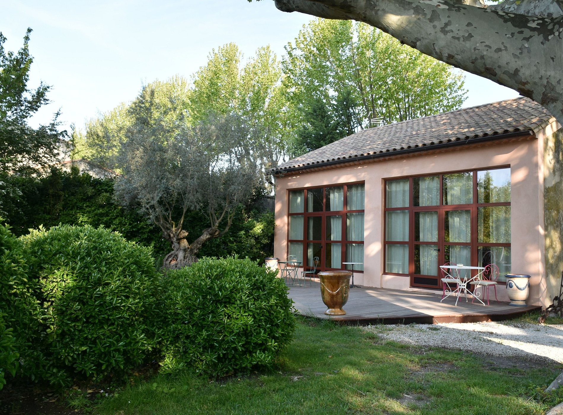 Le Mas Ferrand, Chambre d'Hôtes à Graveson
