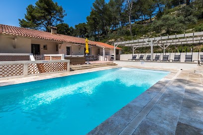 Villa Les Cigales Velaux, Location de Vacances à Velaux