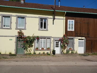 Ferme Du Haut Barba, Chambres d'hôtes et Gîte rural, Chambre d'Hôtes à Liézey