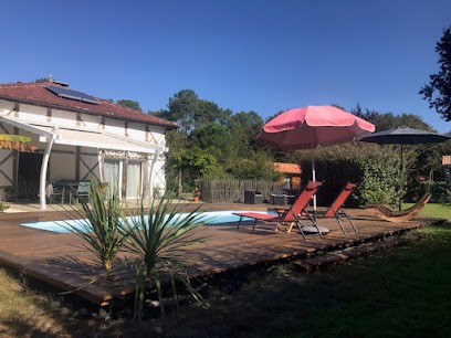 Laresinieredepirique, Chambre d'Hôtes à Parentis-en-Born